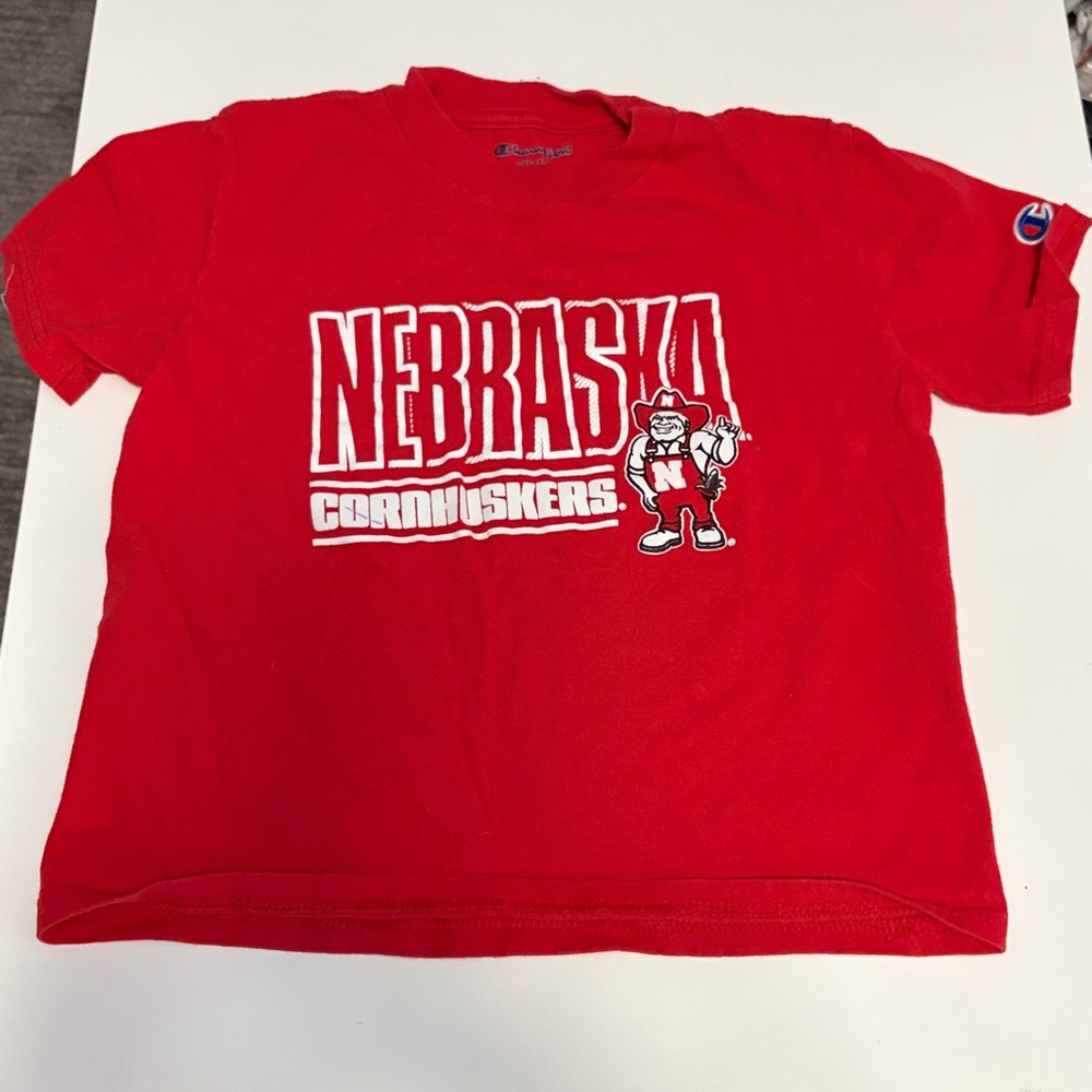 Nebraska Huskers T-shirt
